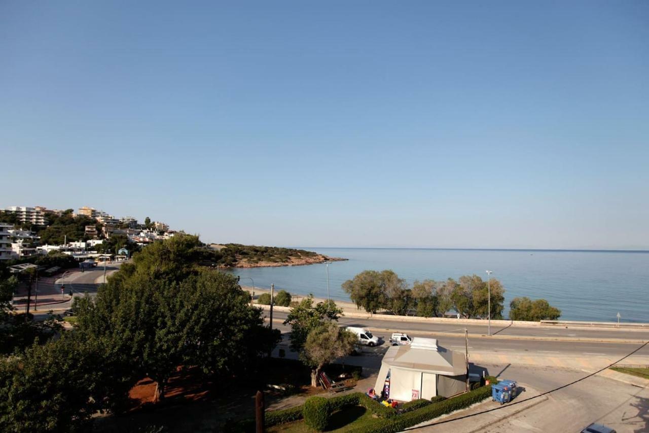 Seaside Renovated Top Floor Apartment Saronida エクステリア 写真